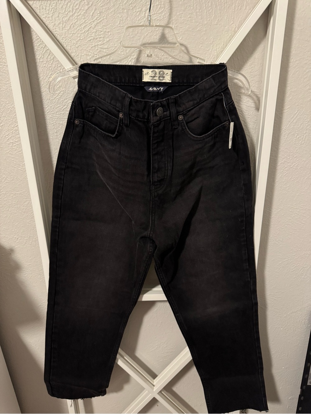 Black High-Rise Women’s Jeans